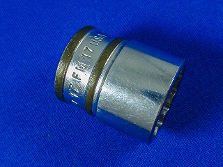 スナップオン　旧ロゴ　3/8黒帯ショートソケット　FM17　17mm